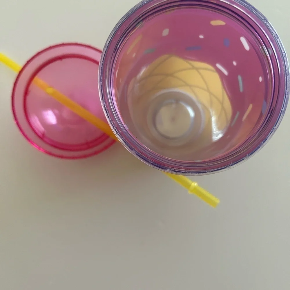 16 oz. Pink Ice Cream Tumbler / BRAND NEW